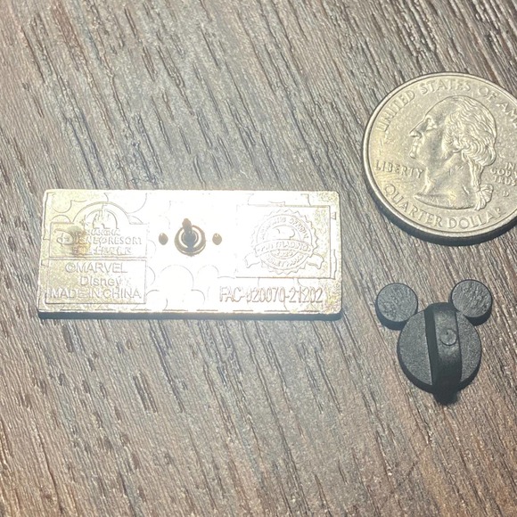 Disneyland Shanghai Marvel Hulk Fist Rage Rectangle Pin 2020 - Picture 3 of 5